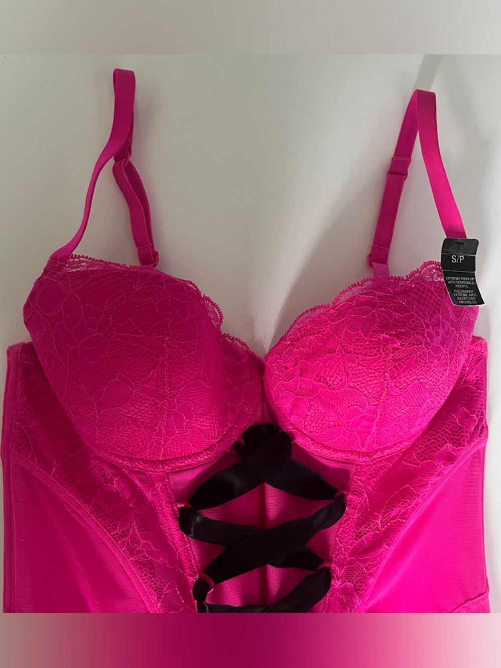 La Senza Hot Pink Lace Corset with Black Ribbon Size Small NWT - Picture 4 of 9